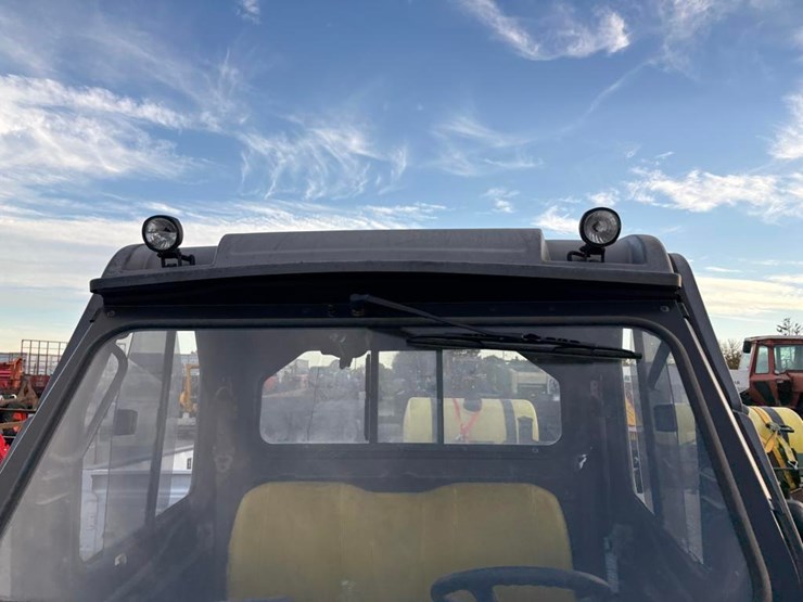 john-deere-gator-image-4