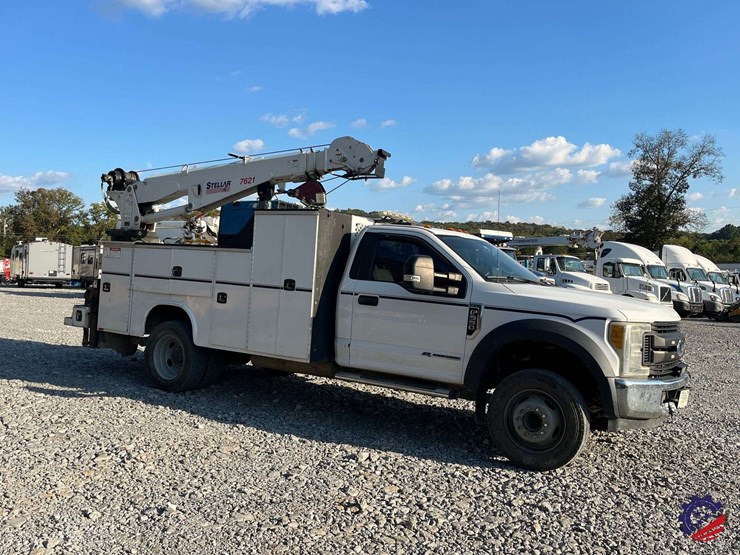 2017-ford-f550-xl-image-6