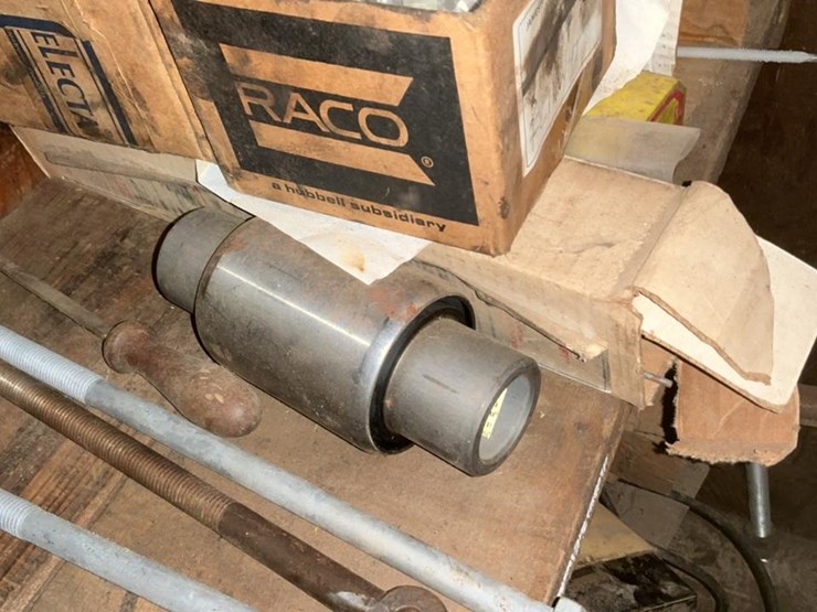 #763-•-bearings,-sprckets,-and-assorted-parts-image-48