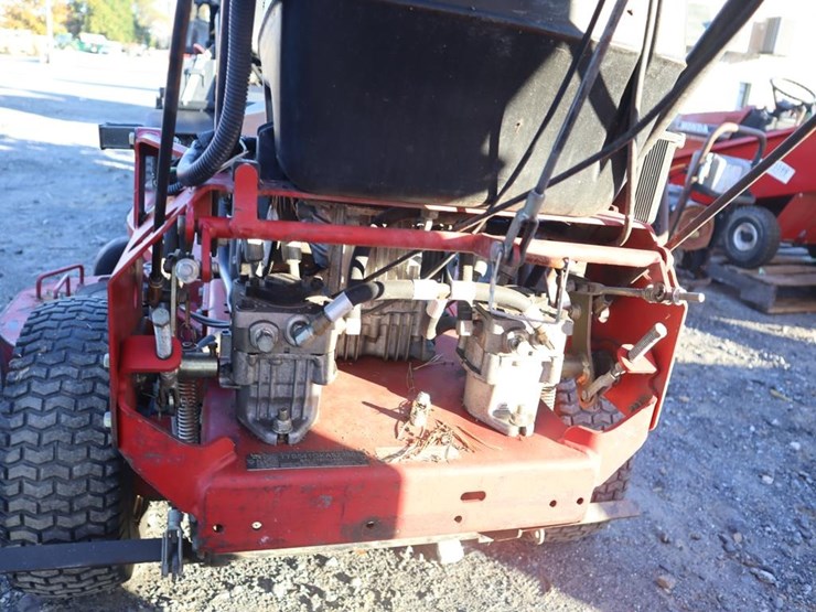 exmark-turf-tracer-walk-behind-mower-image-13