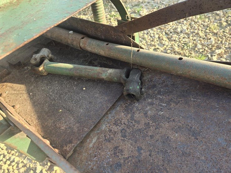 john-deere-14-image-8