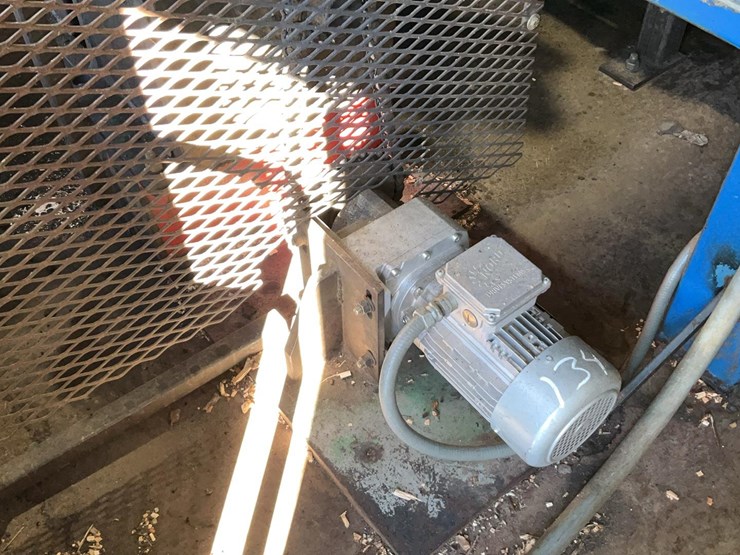 #134-•-3-strand-log-deck-image-13