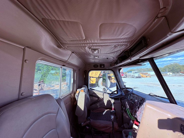 2007-international-paystar-5600i-image-46