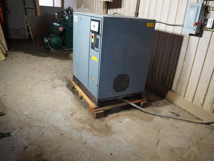#138-•-atlas-copco-air-compressor-image-2
