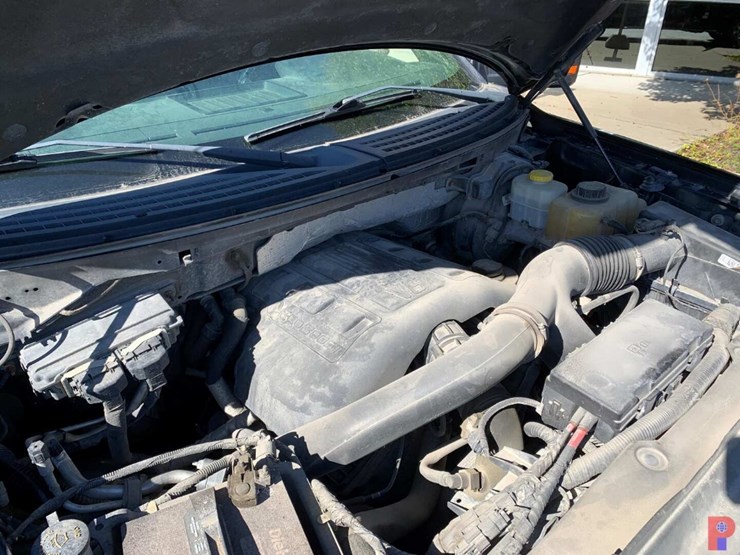 2014-ford-f150-xlt-image-9