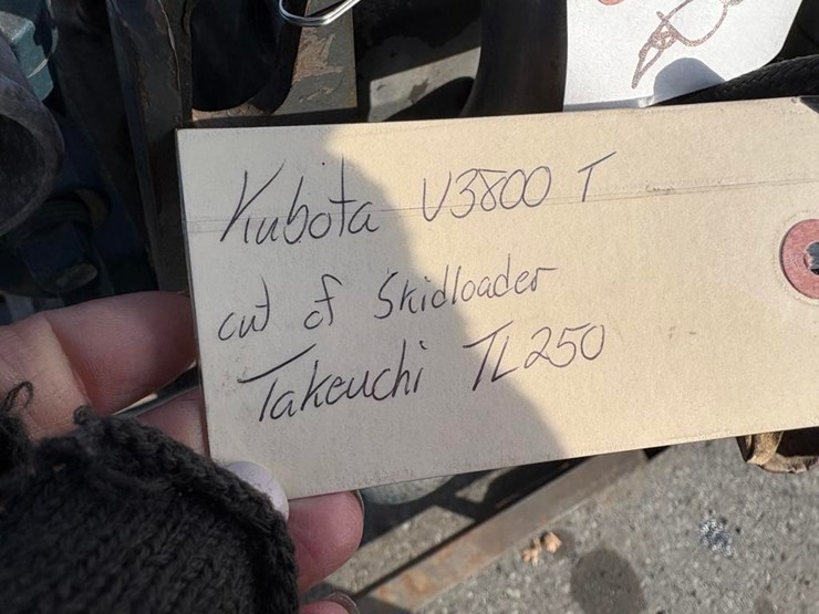 takeuchi-tl250-image-6