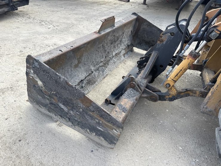 case-570l-xt-image-25