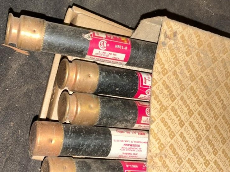 #763-•-bearings,-sprckets,-and-assorted-parts-image-37