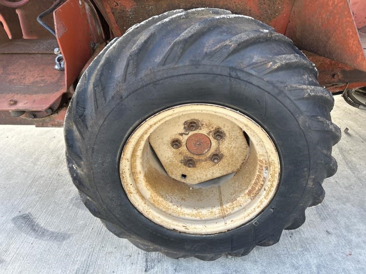 ditch-witch-2310-image-57