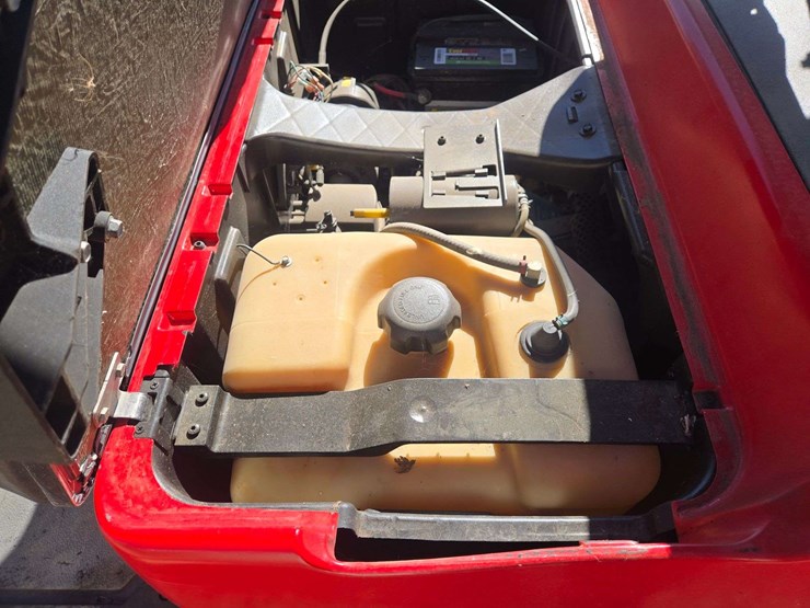 2012-club-car-golf-cart-image-11