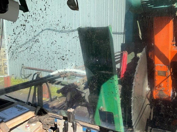 #131-•-operators-cab-image-3