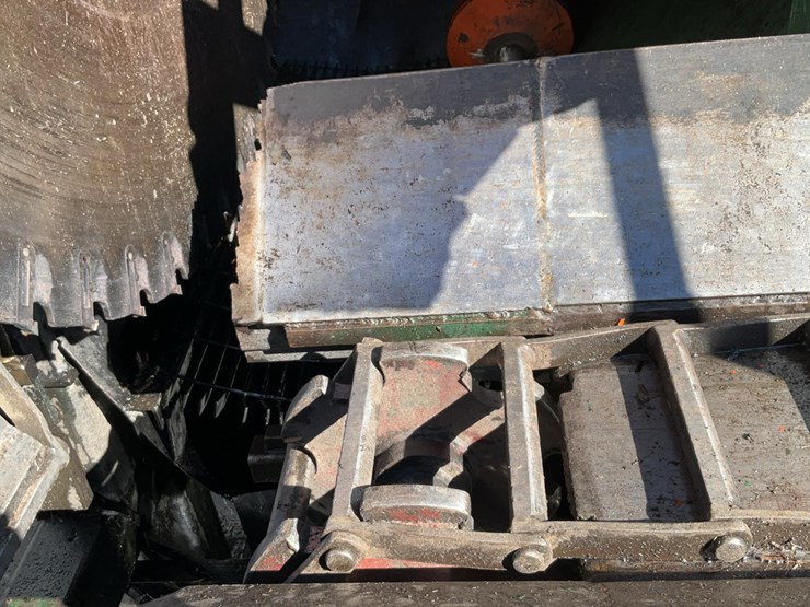 #130-•-outfeed-log-trough-with-kickers-image-12