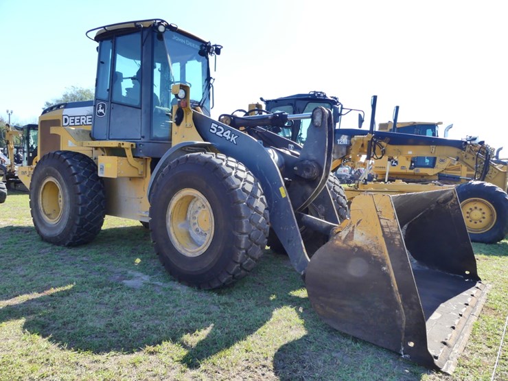 deere-524k-image-2