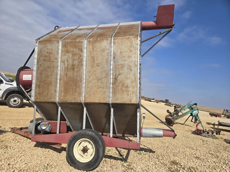 #5859-•-super-b-160-bu.-grain-dryer-image-10