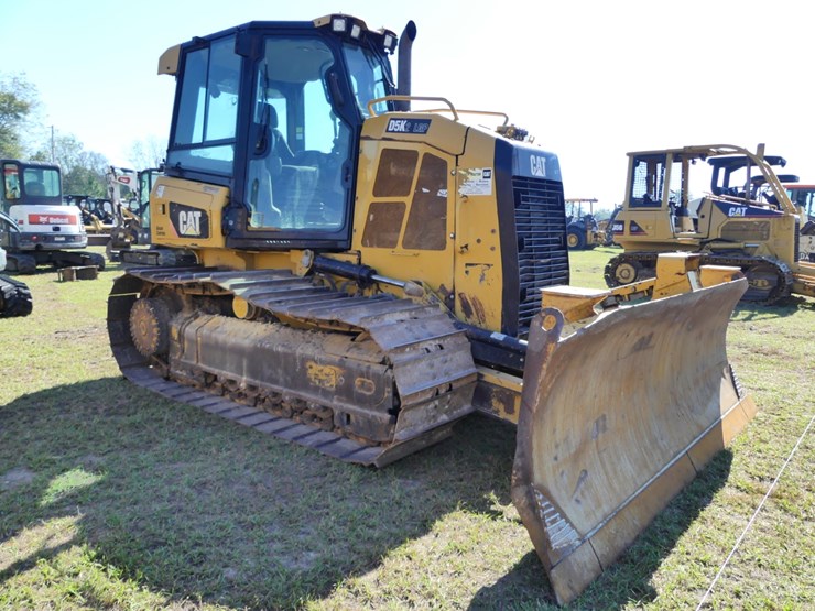 2018-caterpillar-d5k2-image-2