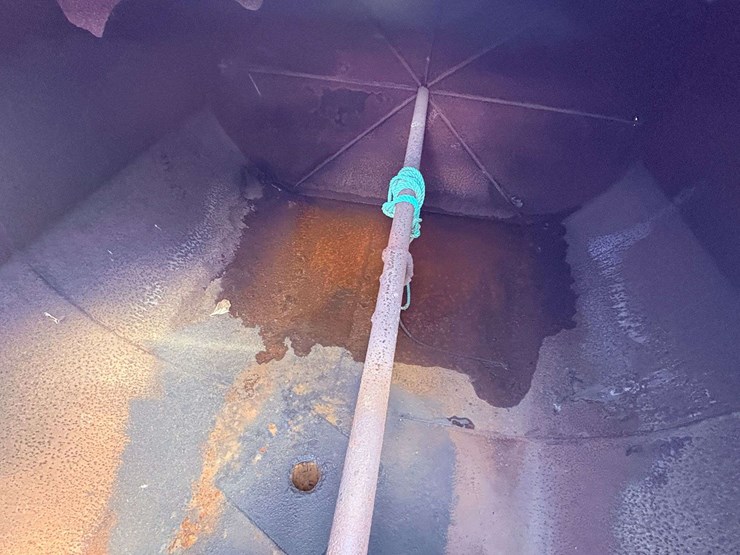 freightliner-t/a-water-truck-image-32