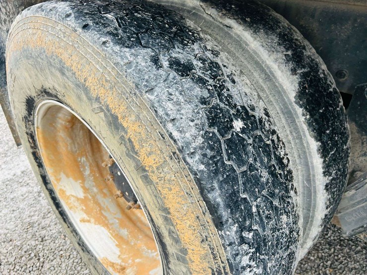 kenworth-t800-image-23