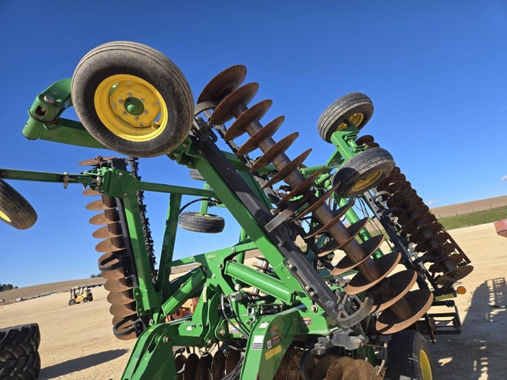 john-deere-2623vt-image-7