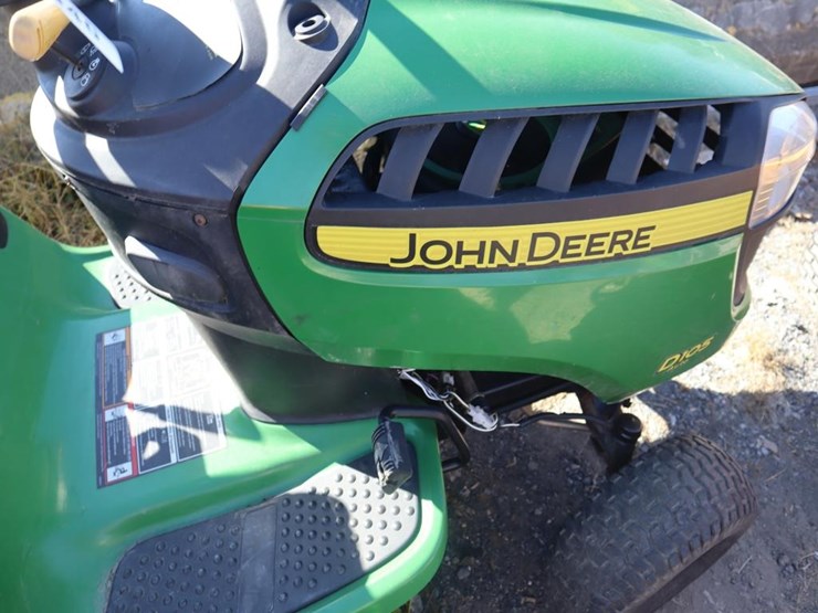 john-deere-d105-image-15