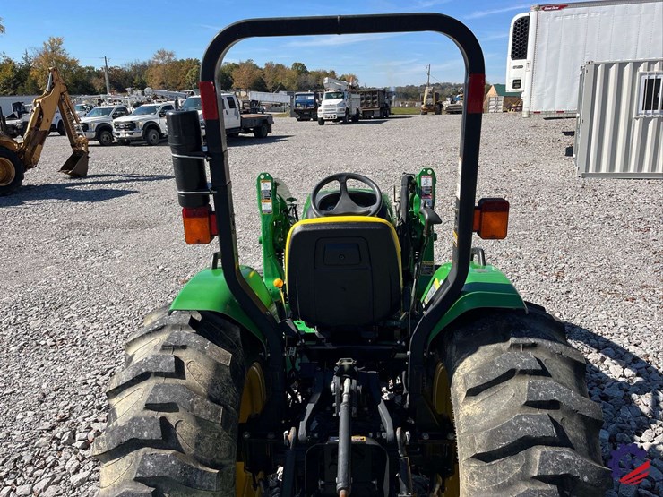 john-deere-4105-image-23