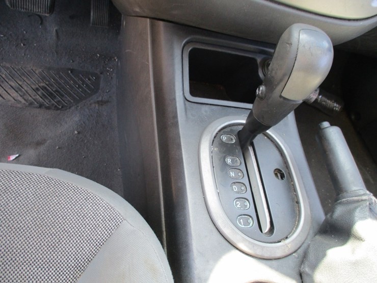 2005-ford-escape-xlt-image-9