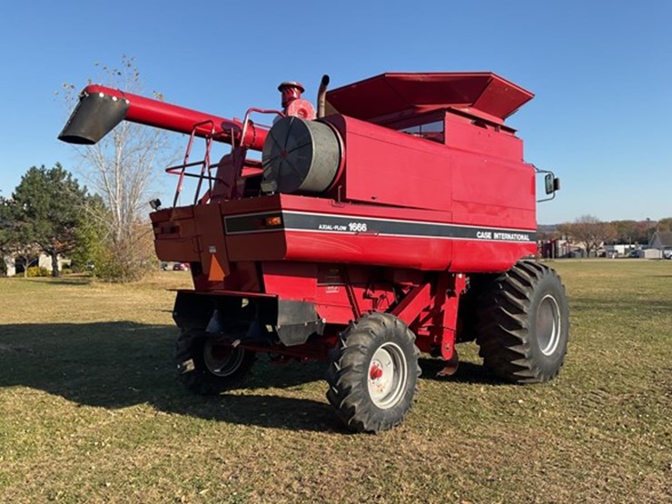 1993-case-ih-1666-image-5
