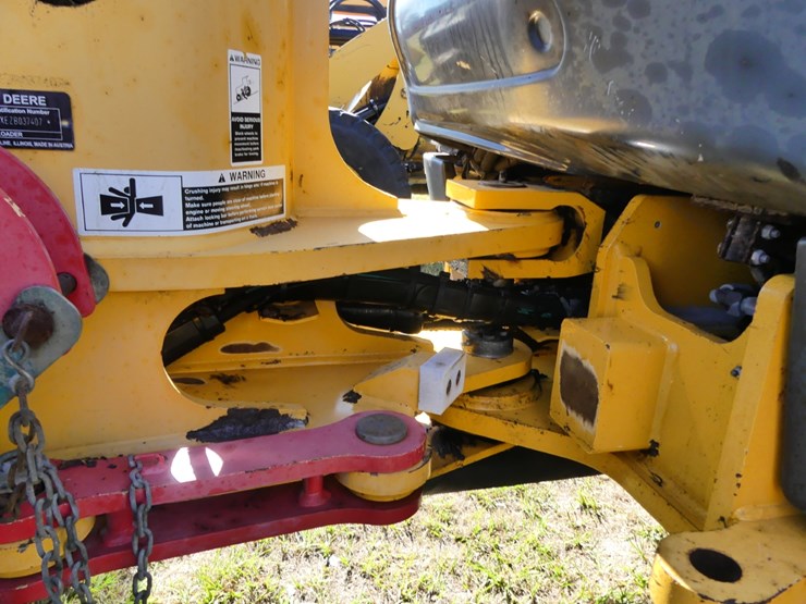 2015-deere-204k-image-10