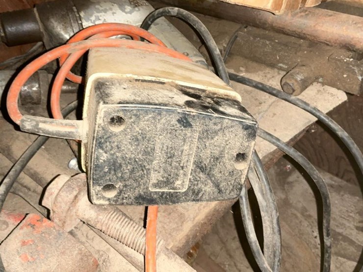 #762-•-roller-chains-and-miscellaneous-parts-image-13