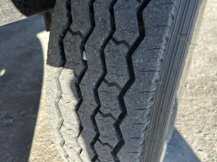 #2200-•-2001-deck-over-equipment-trailer*-image-25