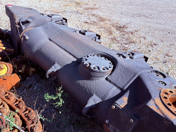 caterpillar-d9l-image-11