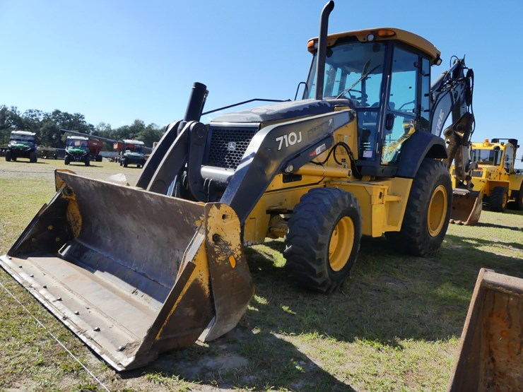 deere-710j-image-2