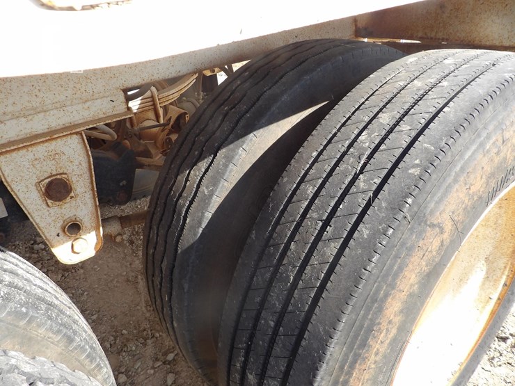 1999-red-river-bd234-image-10