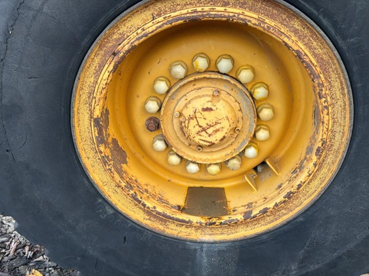 2005-volvo-l90e-image-38