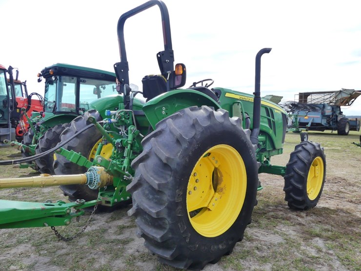 2015-john-deere-5085e-image-3