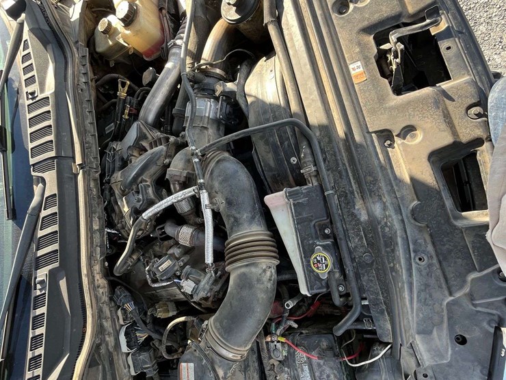 2017-ford-f550-xl-image-53