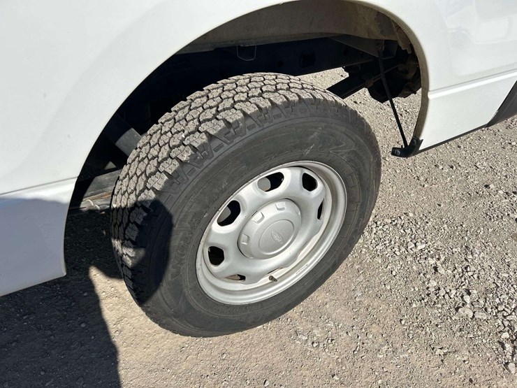 2011-ford-f150-image-24