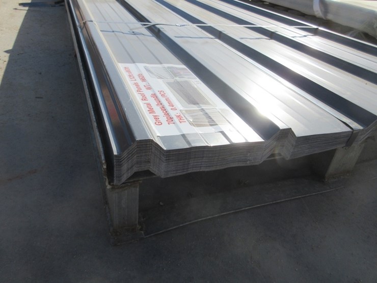 new-unused-3'-x-12'-metal-roof-panels,-image-5