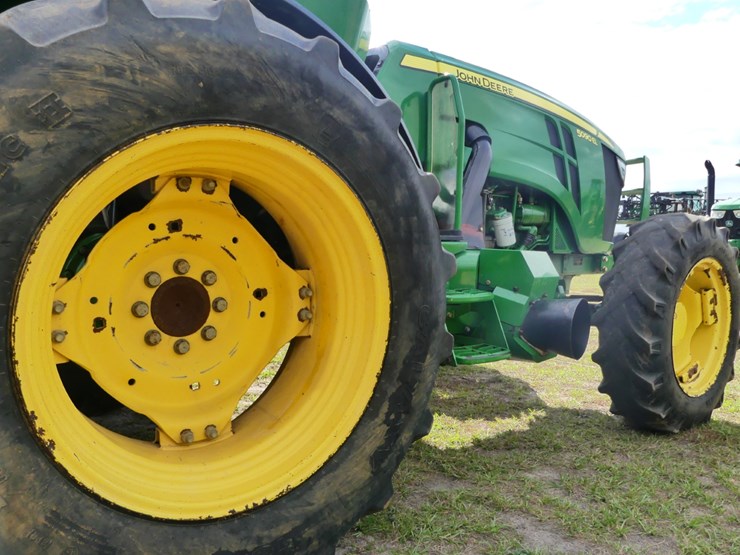 2019-john-deere-5090el-image-8