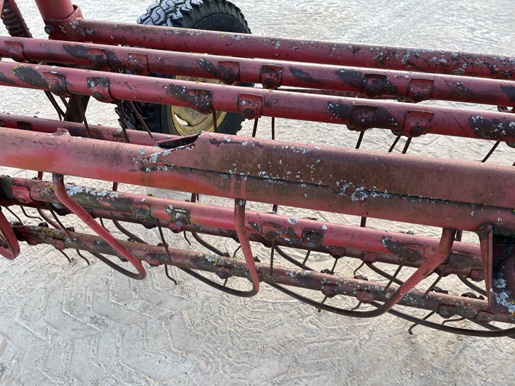 massey-ferguson-5-image-12