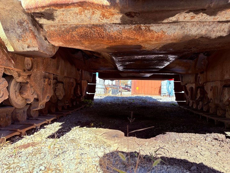 1984-caterpillar-d9l-image-18