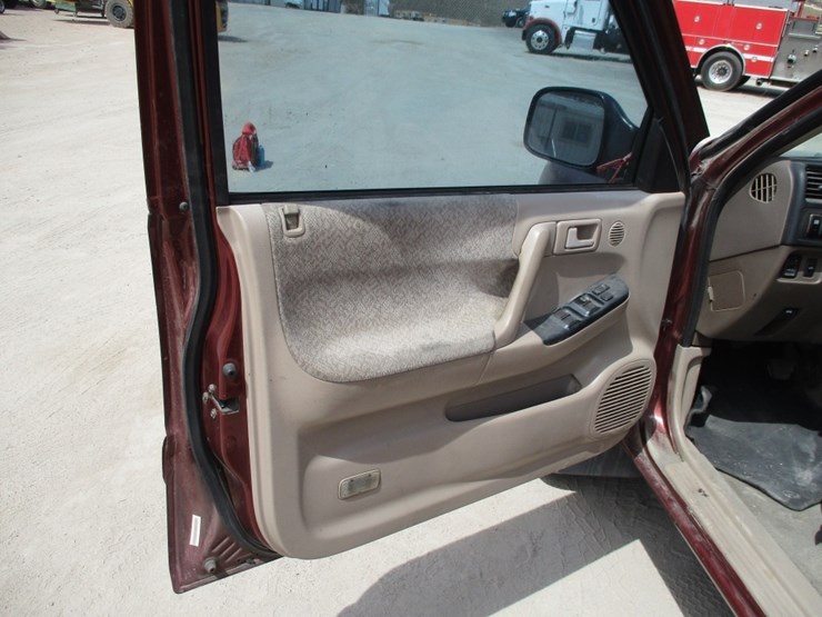 2002-isuzu-rodeo-image-12