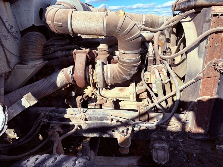 freightliner-t/a-water-truck-image-46