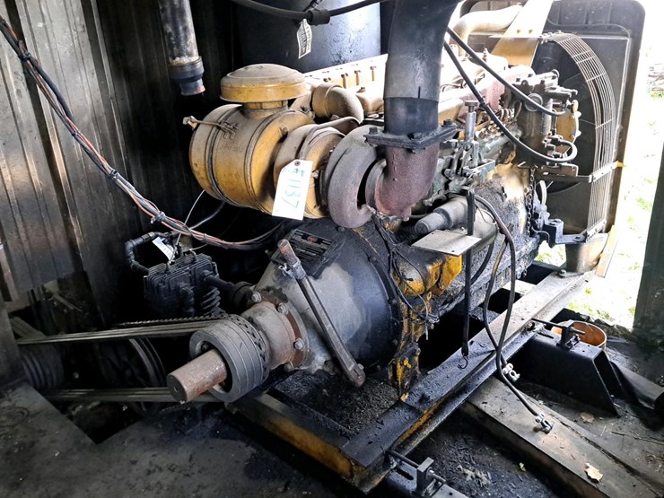 caterpillar-d333-image-2