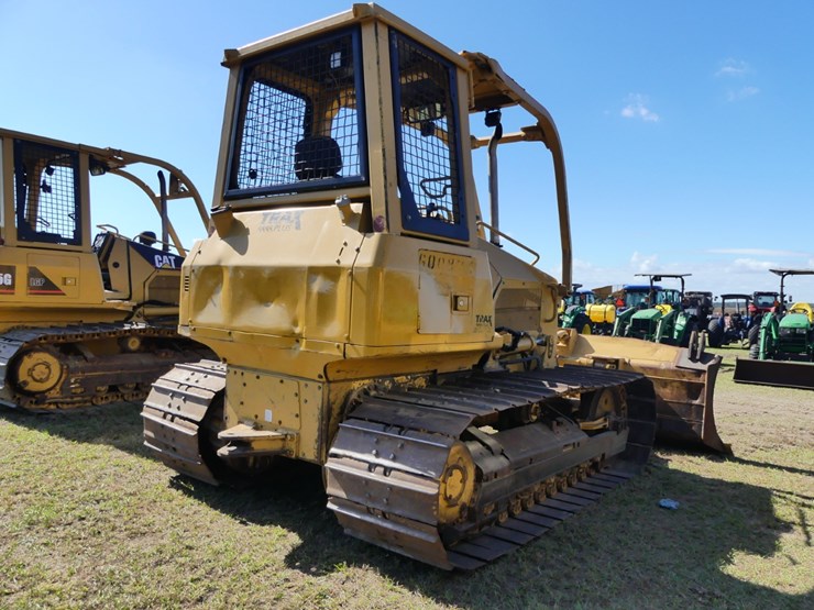 2004-caterpillar-d5g-image-3