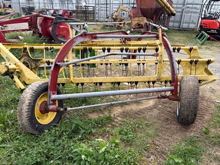 new-holland-56-image-4