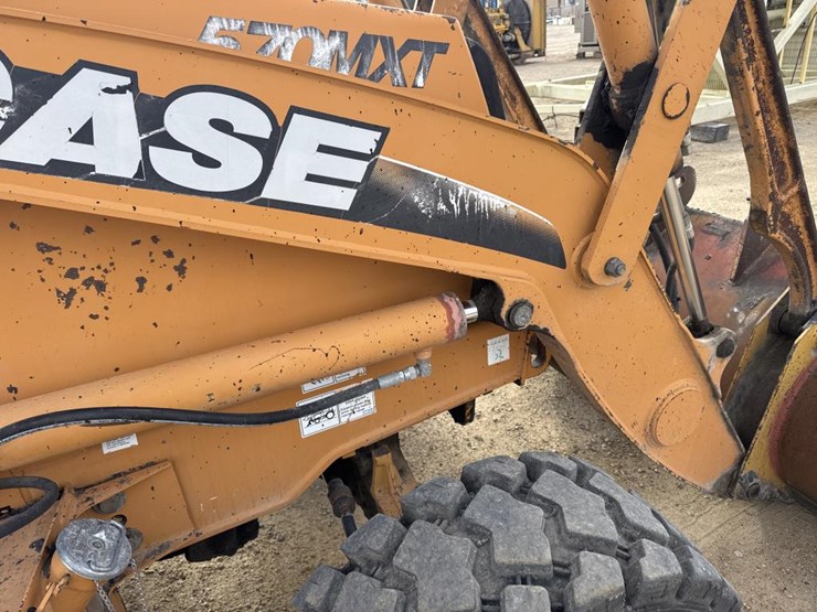 2008-case-570l-xt-image-22