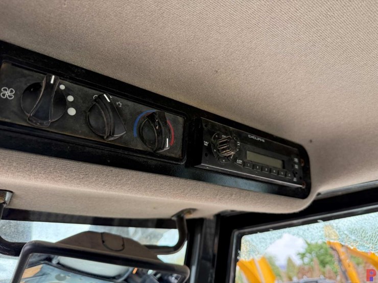 2014-case-2050m-image-14