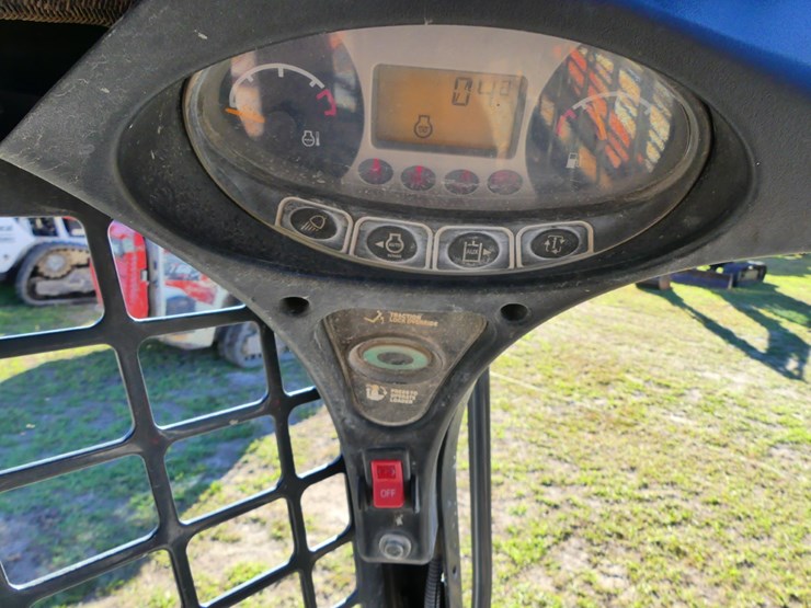 2014-bobcat-t550-image-17