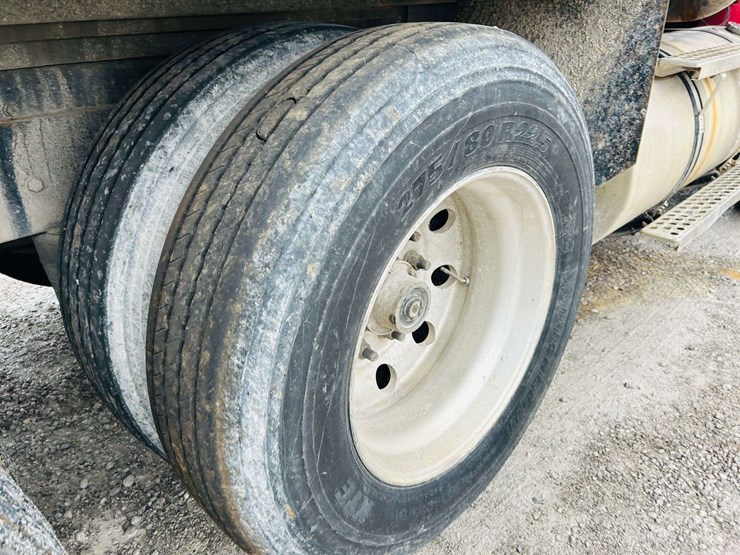 kenworth-t800-image-24