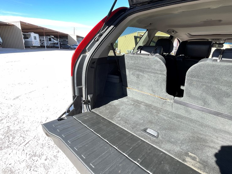 2010-volvo-xc90-image-97